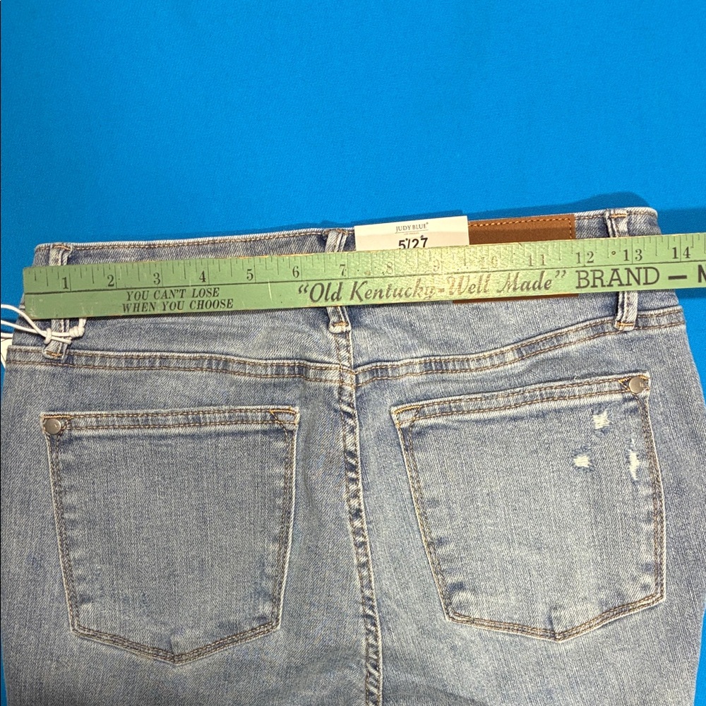 Judy Blue Light Blue Distressed Skinny Jeans *NWT* - Picture 9 of 16